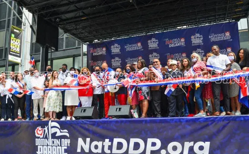 运动赛事的视觉盛宴：我眼中的激情与挑战